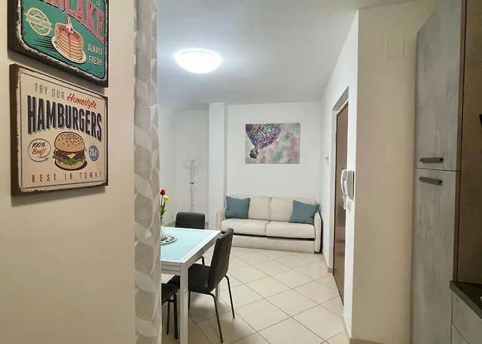 Appartamento Sunset Escape, Relax A Due Passi Dal Mare Con Terrazza E Aria Condizionata Montesilvano Marina