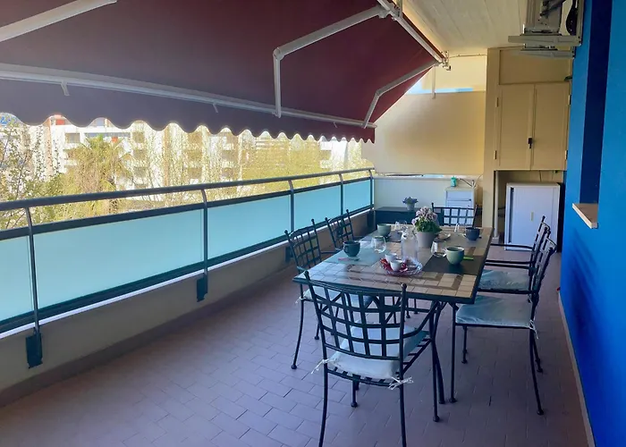 Appartamento Sunset Escape, Relax A Due Passi Dal Mare Con Terrazza E Aria Condizionata Montesilvano Marina