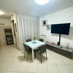 Sunset Escape, Relax A Due Passi Dal Mare Con Terrazza E Aria Condizionata Apartment