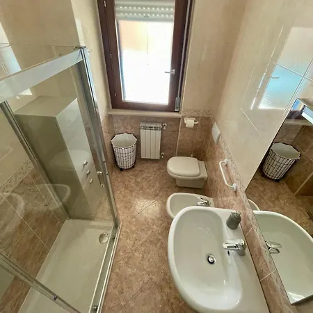 Sunset Escape, Relax A Due Passi Dal Mare Con Terrazza E Aria Condizionata Apartman *