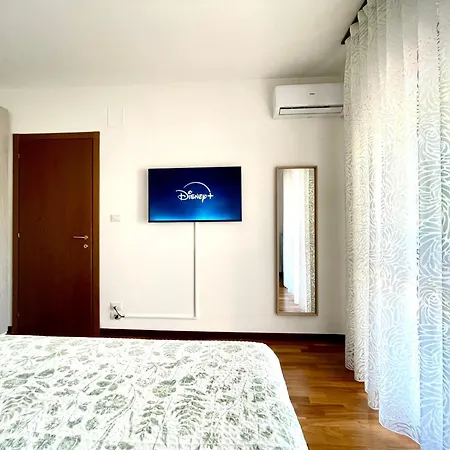 Sunset Escape, Relax A Due Passi Dal Mare Con Terrazza E Aria Condizionata Apartment *