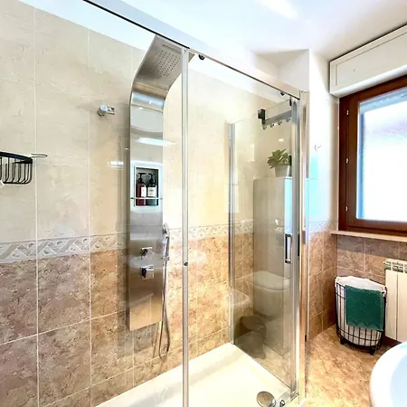 Apartamento Sunset Escape, Relax A Due Passi Dal Mare Con Terrazza E Aria Condizionata Montesilvano Marina