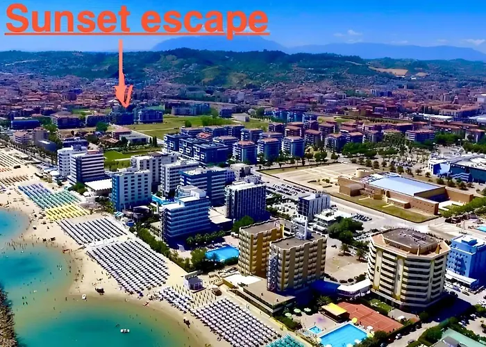 Sunset Escape, Relax A Due Passi Dal Mare Con Terrazza E Aria Condizionata *